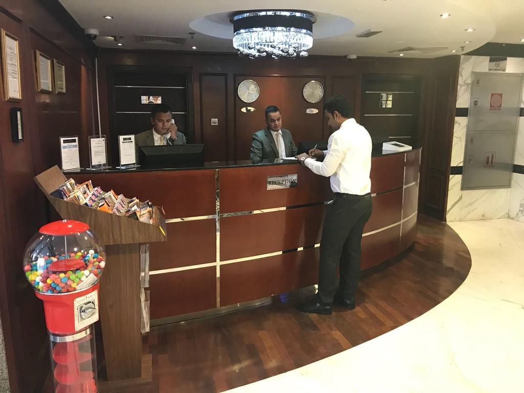 Al Waleed Palace Hotel Apartment Al Barsha Ντουμπάι Εξωτερικό φωτογραφία